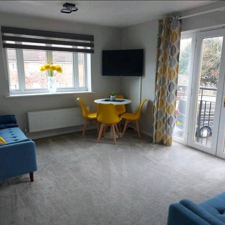 2 Bedroom Apartment Exhall Εξωτερικό φωτογραφία